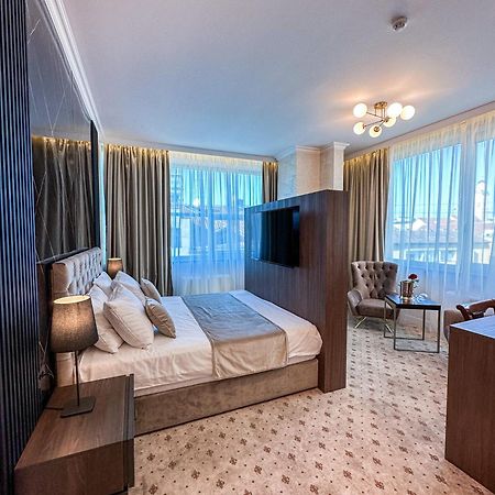 Hotel Vidovic Баня Лука Екстериор снимка