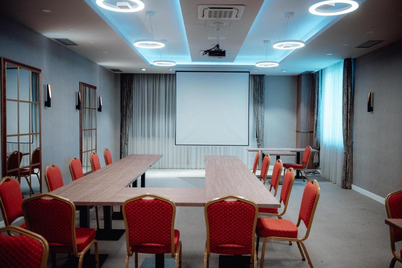 Hotel Vidovic Баня Лука Екстериор снимка