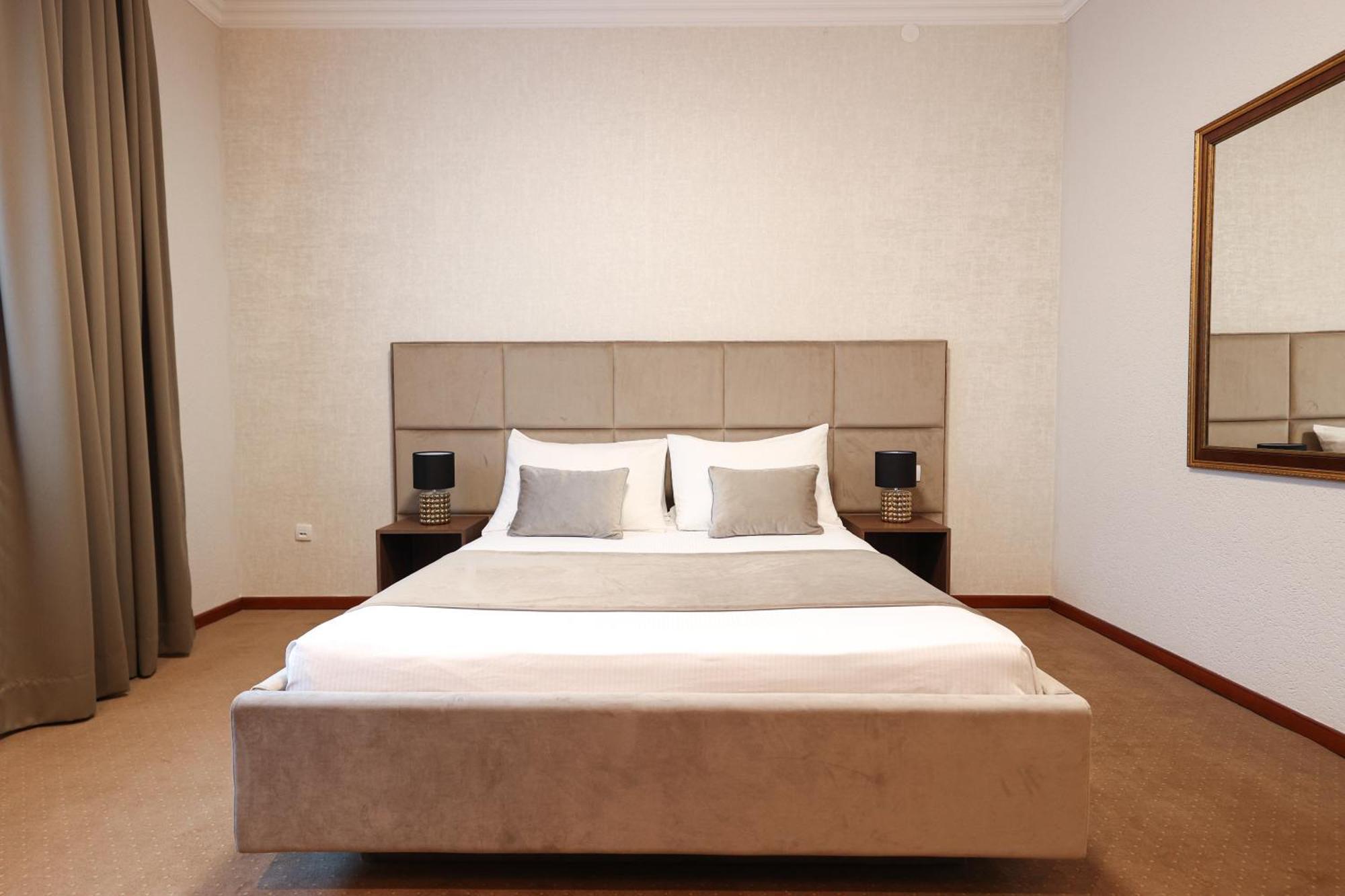 Hotel Vidovic Баня Лука Екстериор снимка