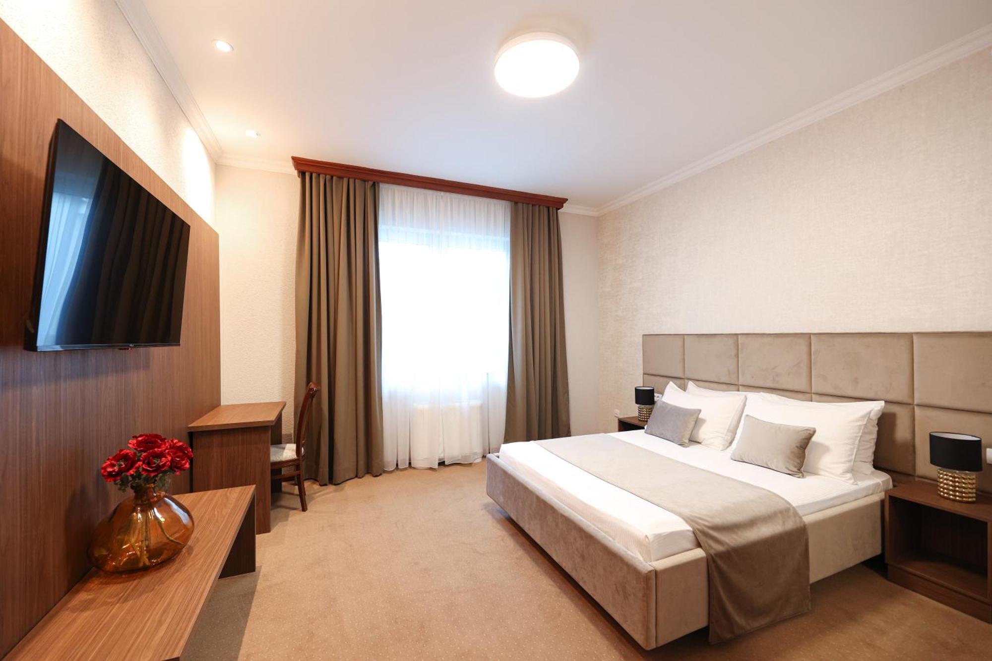 Hotel Vidovic Баня Лука Екстериор снимка