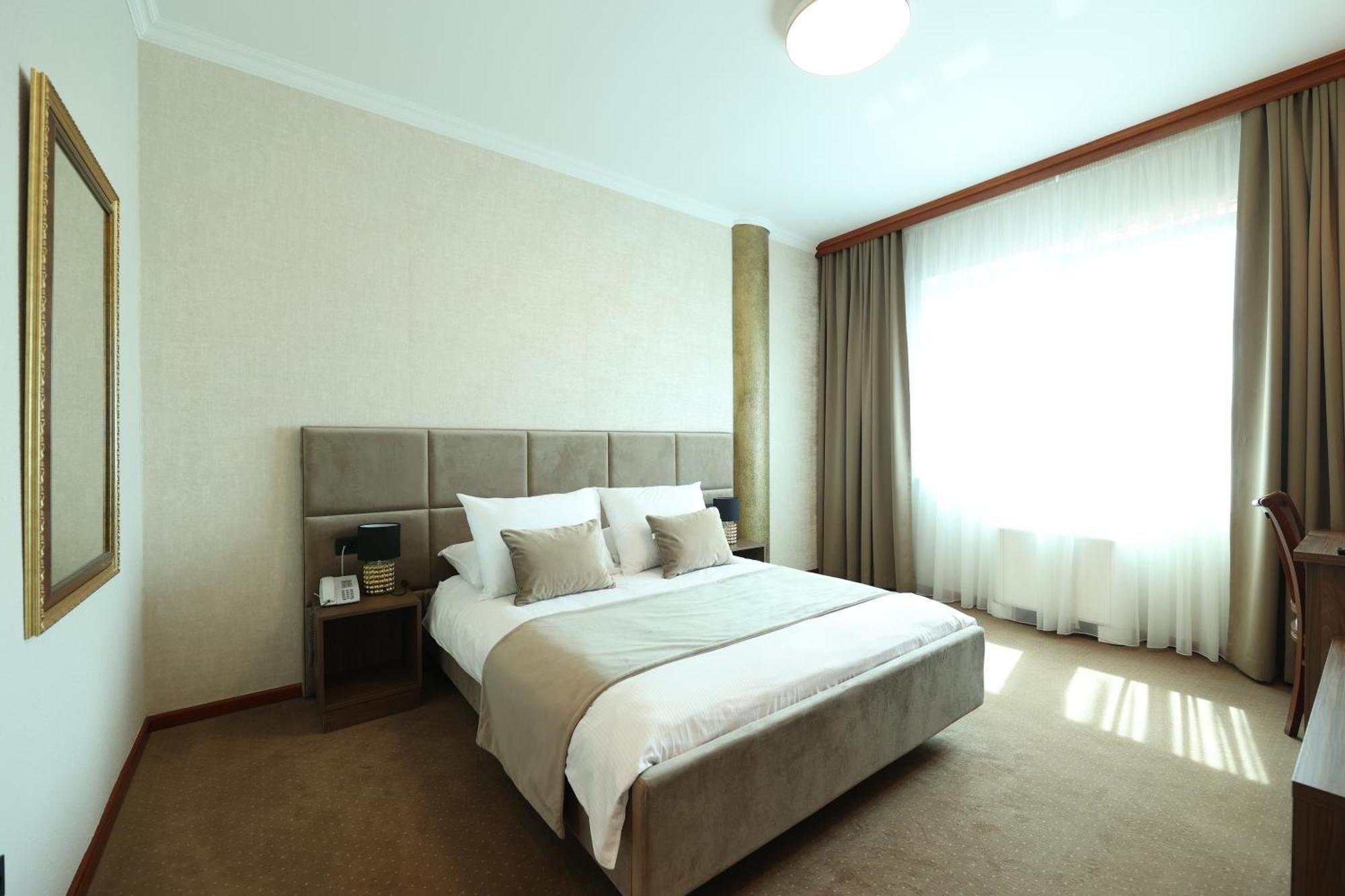 Hotel Vidovic Баня Лука Екстериор снимка