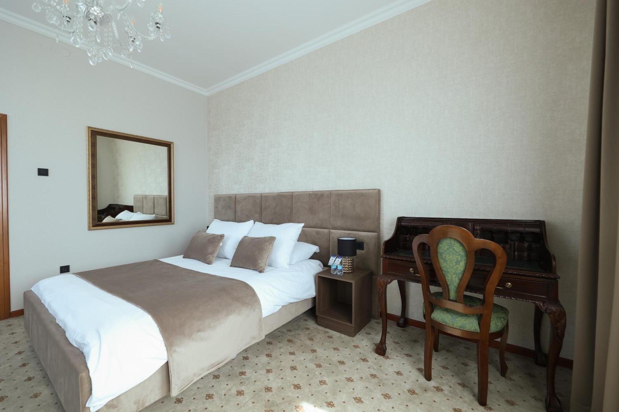 Hotel Vidovic Баня Лука Екстериор снимка