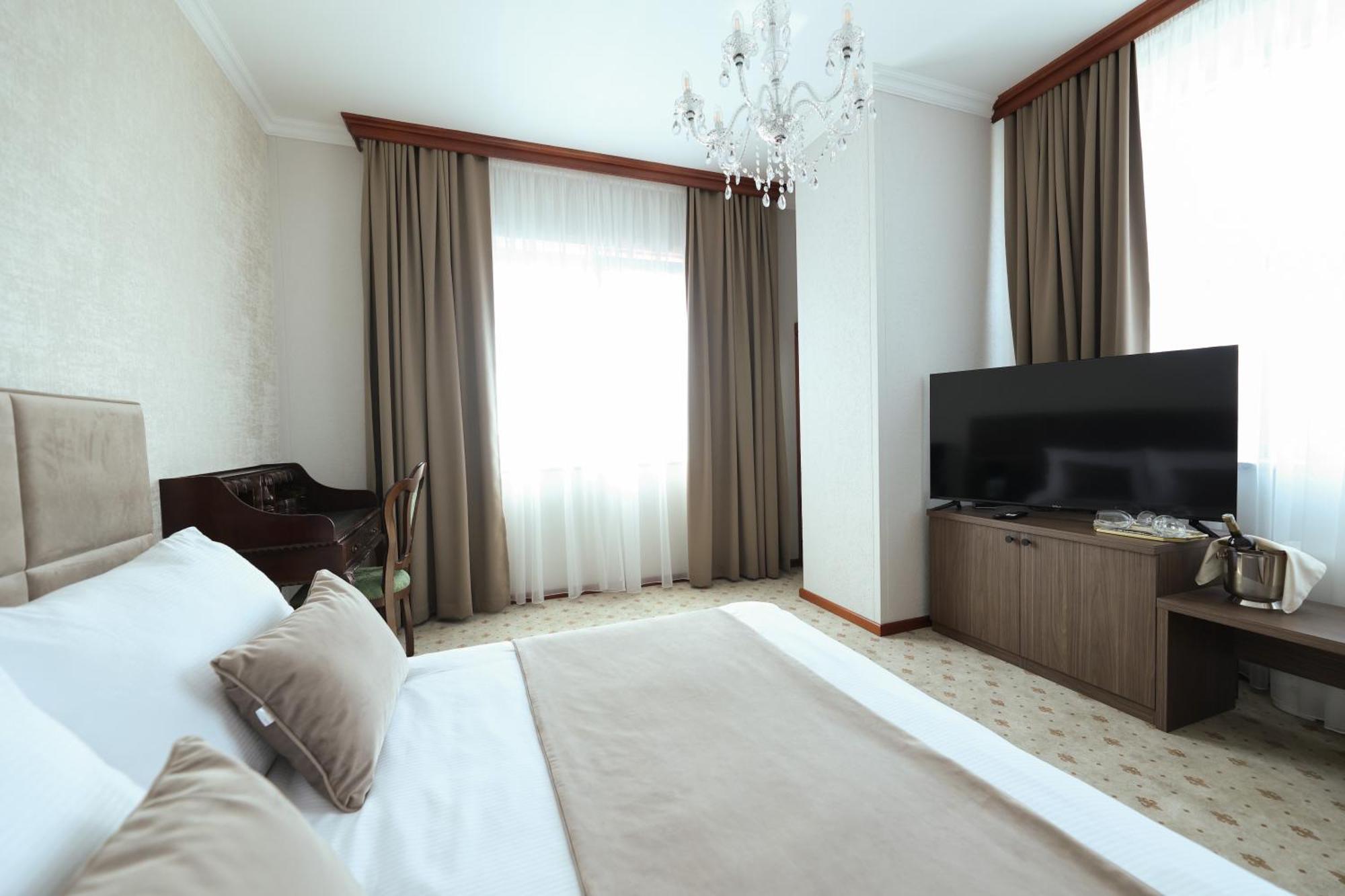 Hotel Vidovic Баня Лука Екстериор снимка