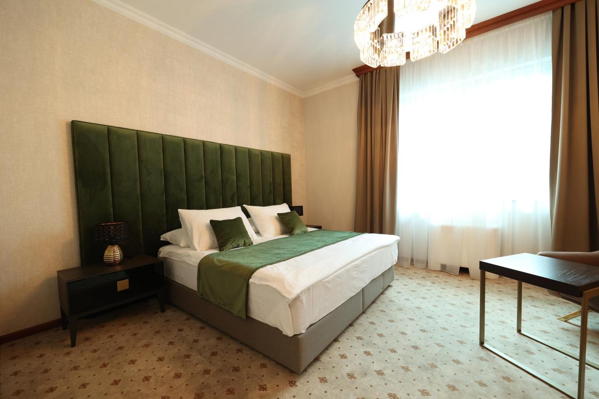 Hotel Vidovic Баня Лука Екстериор снимка
