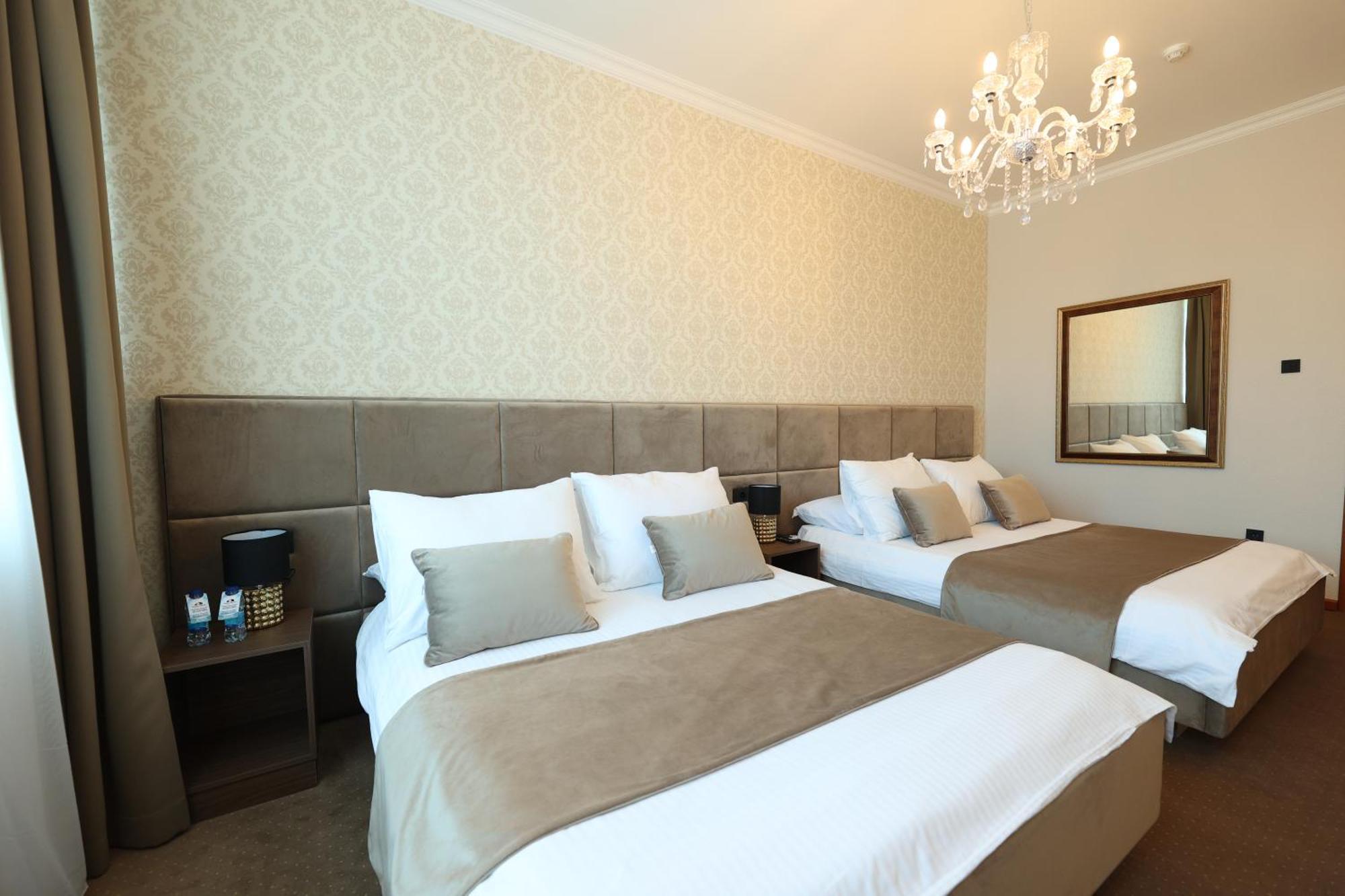 Hotel Vidovic Баня Лука Екстериор снимка