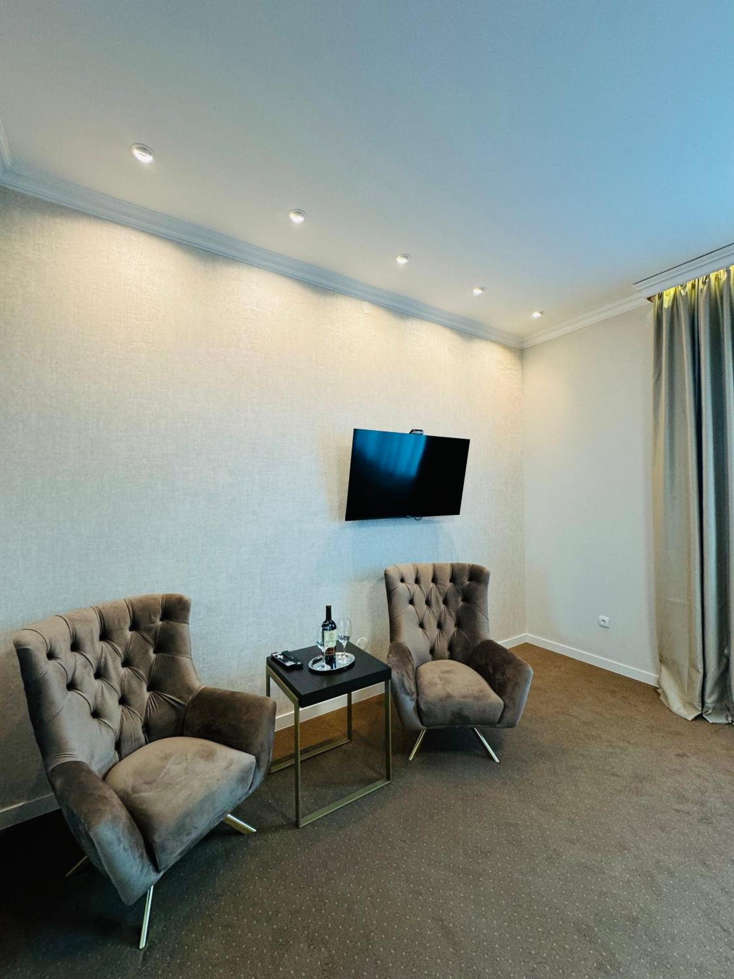 Hotel Vidovic Баня Лука Екстериор снимка