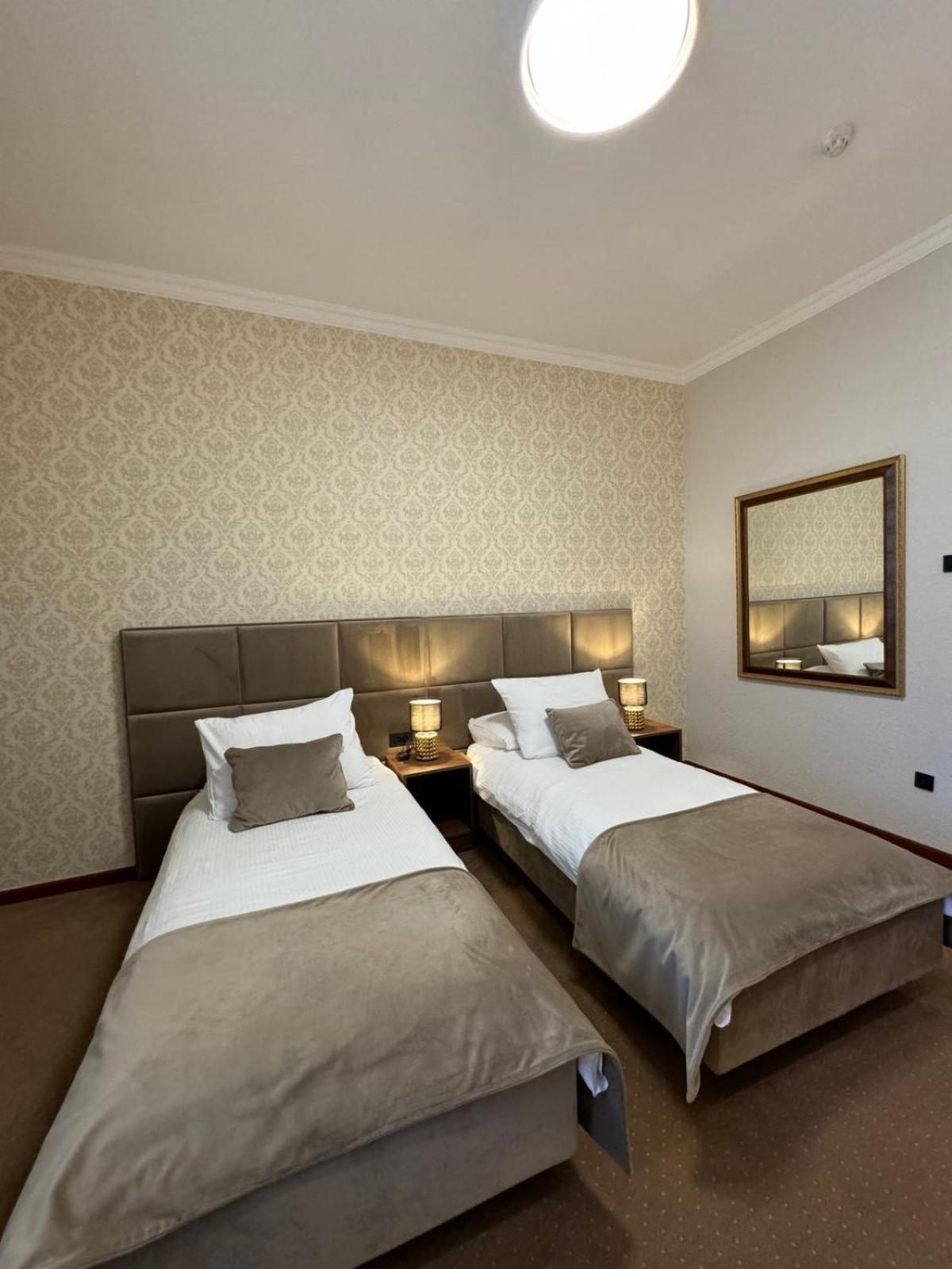 Hotel Vidovic Баня Лука Екстериор снимка