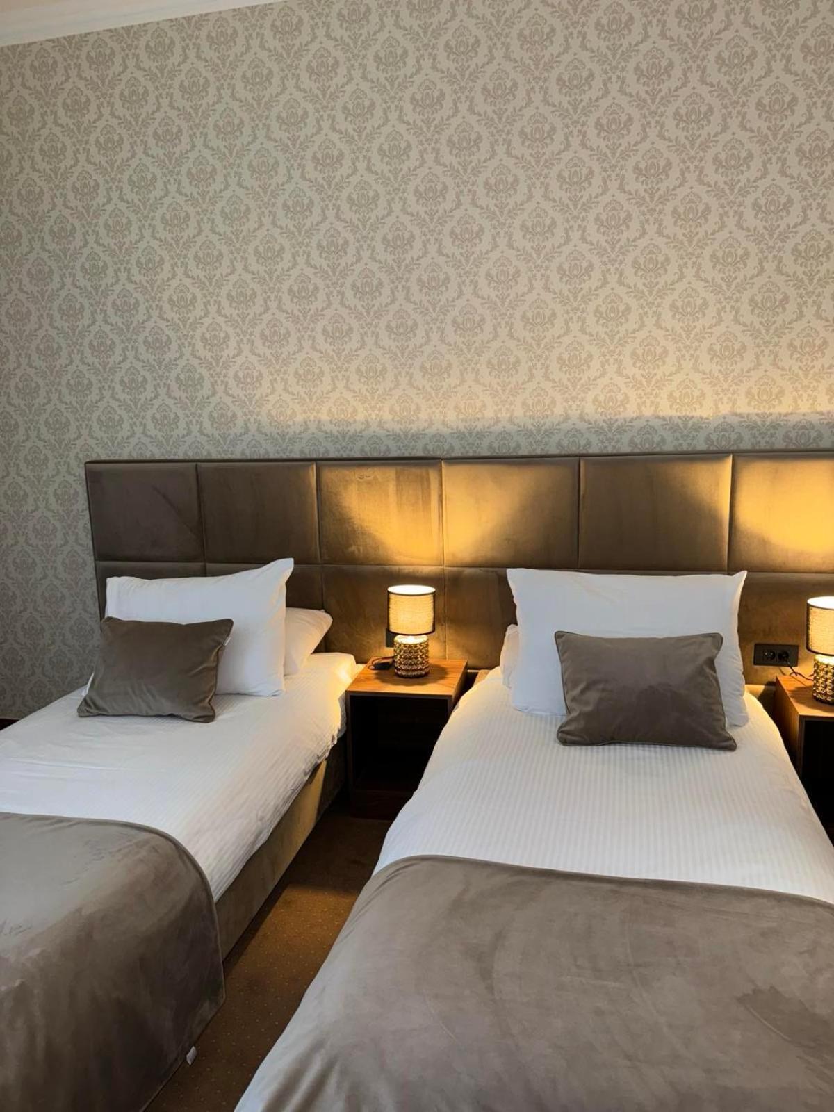 Hotel Vidovic Баня Лука Екстериор снимка