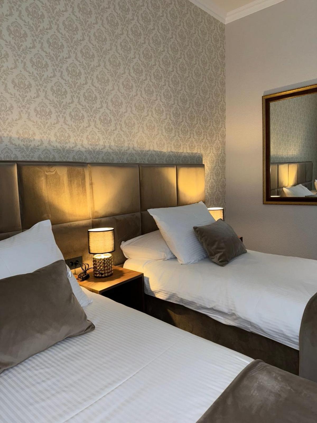 Hotel Vidovic Баня Лука Екстериор снимка